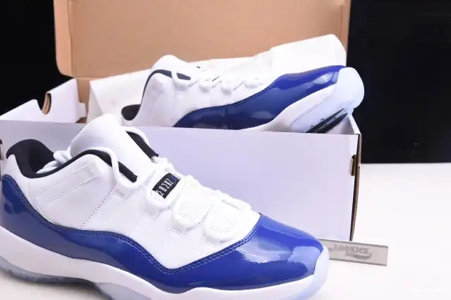 11 Air Retro AH7860-100 White Jordan Low Concord 0531